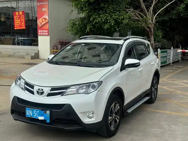Toyota RAV4 2016