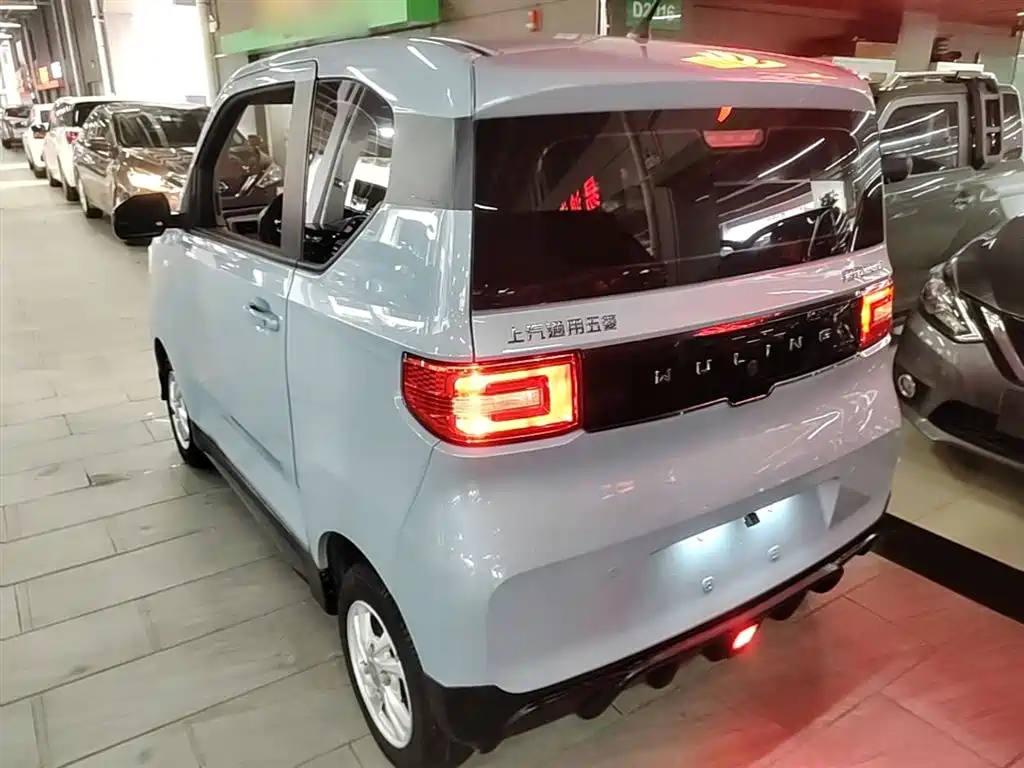 Wuling MINIEV 2021 — фото 5