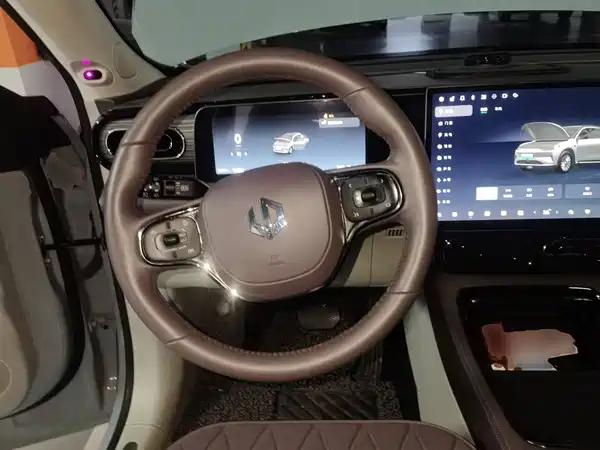 Leapmotor C11 2025