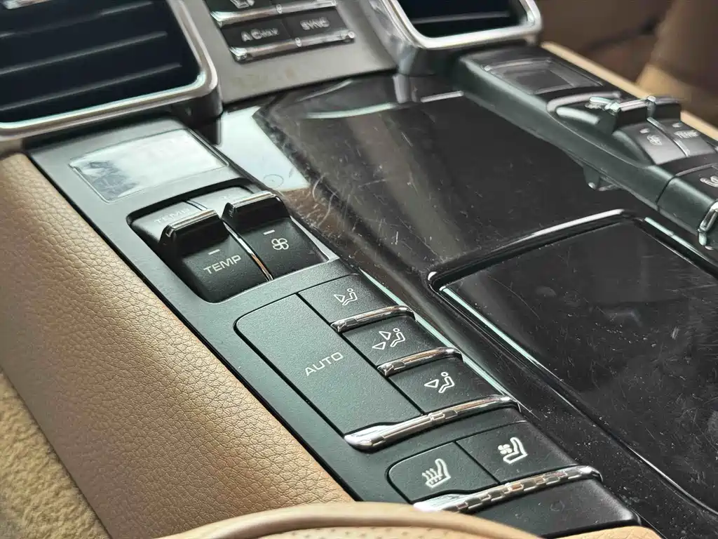 Porsche Panamera 2014 — фото 16