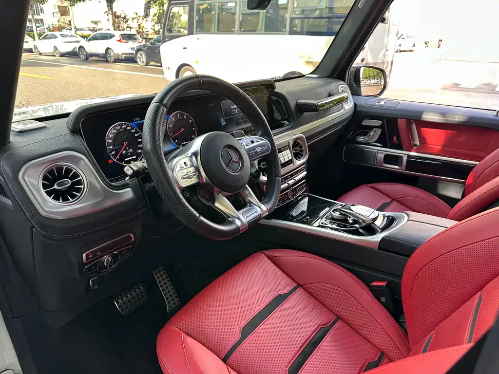 Mercedes-Benz G-Class AMG 2023 — фото 4