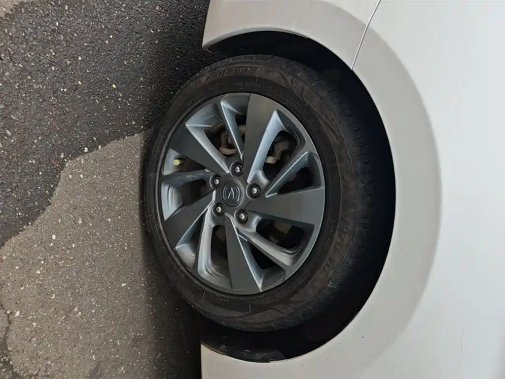 Changan Eado DT 2018 — фото 23