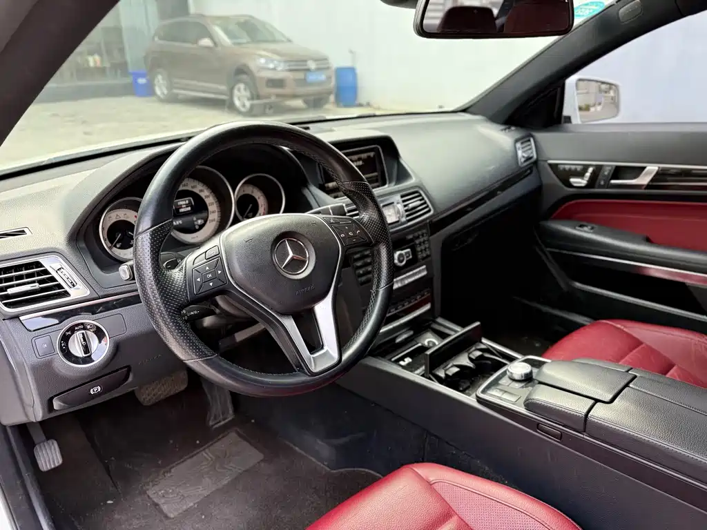 Mercedes-Benz E-Class 2014 — фото 10