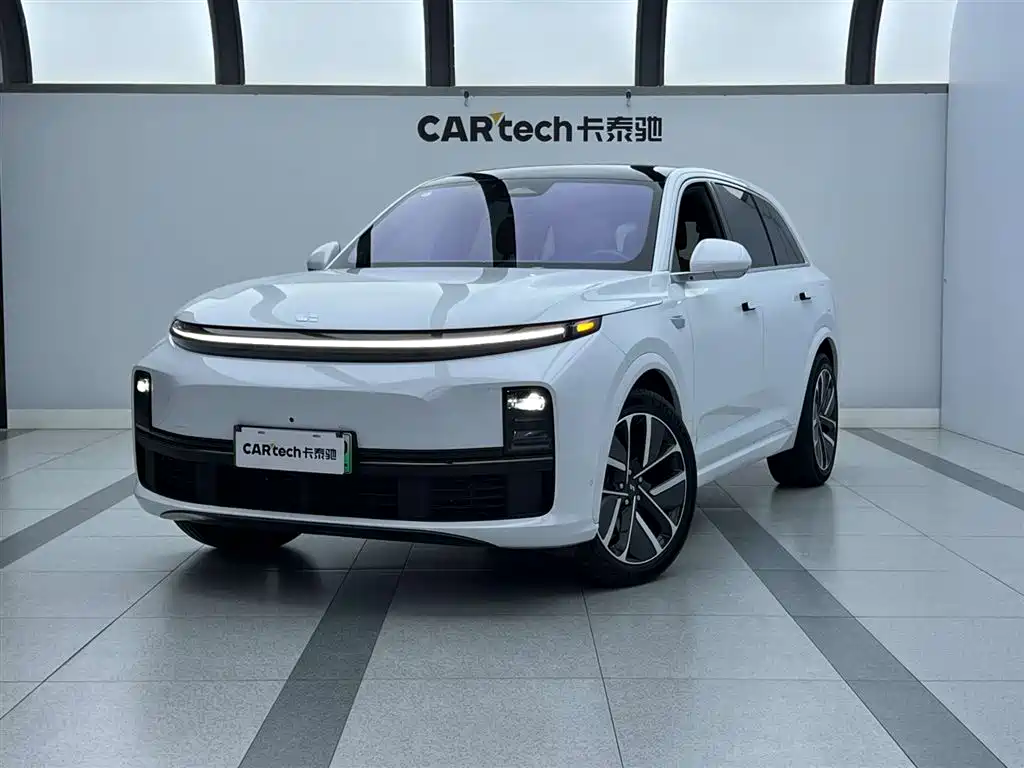 Li Auto Li L7 2025