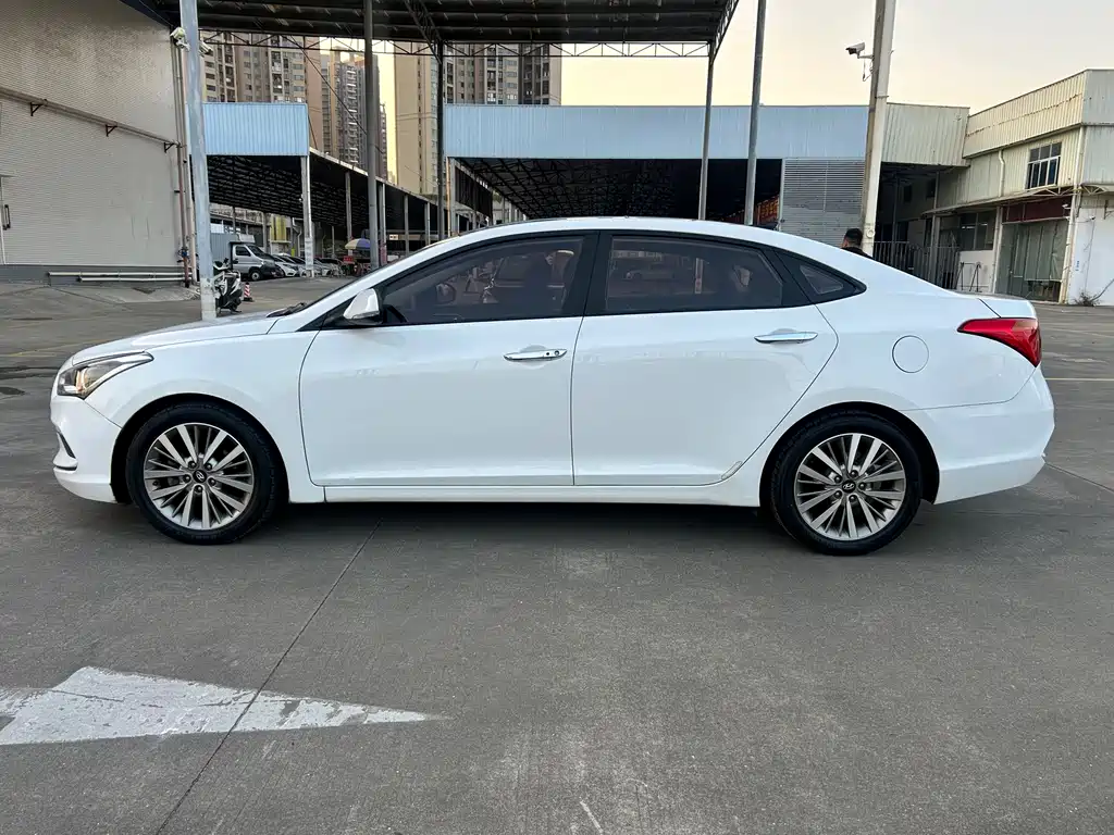Hyundai Mistra 2018 — фото 5