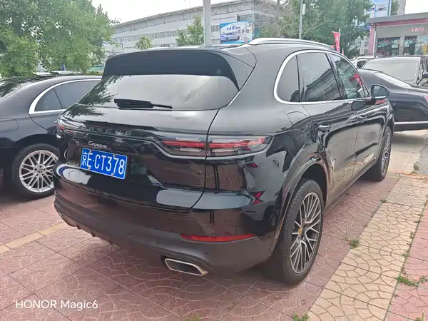 Porsche Cayenne 2020
