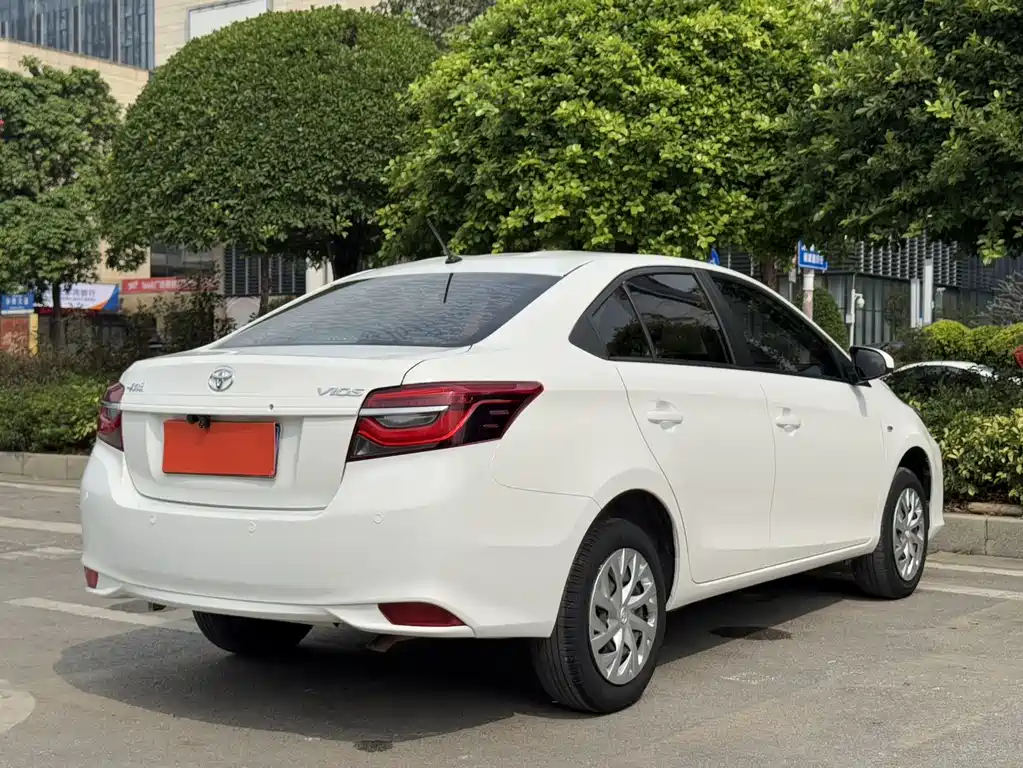 Toyota Vios 2021 — фото 7