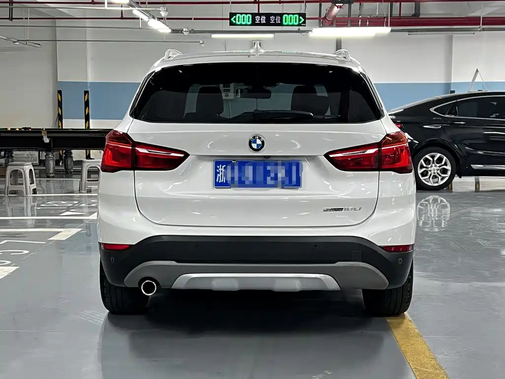 BMW X1 2018 — фото 4