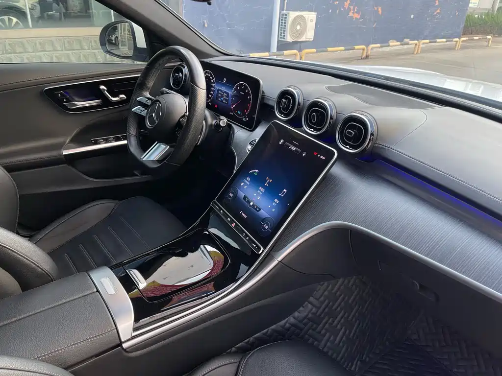Mercedes-Benz C-Class 2022 — фото 14