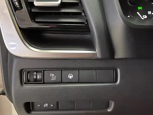 Nissan X-Trail 2023