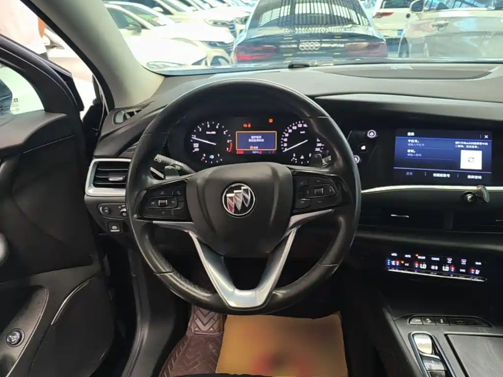 Buick Enclave 2023 — фото 11