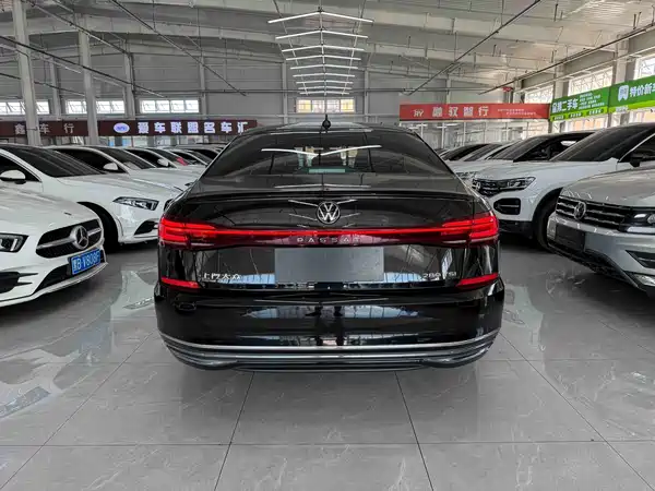 Volkswagen Passat 2023