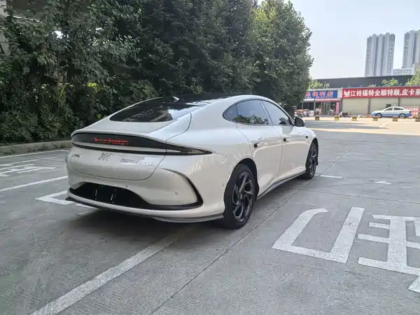 IM Motors L6 2024