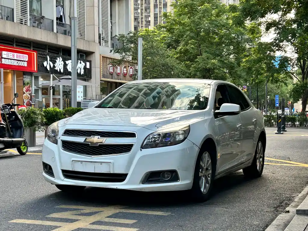 Chevrolet Malibu 2013 — фото 1
