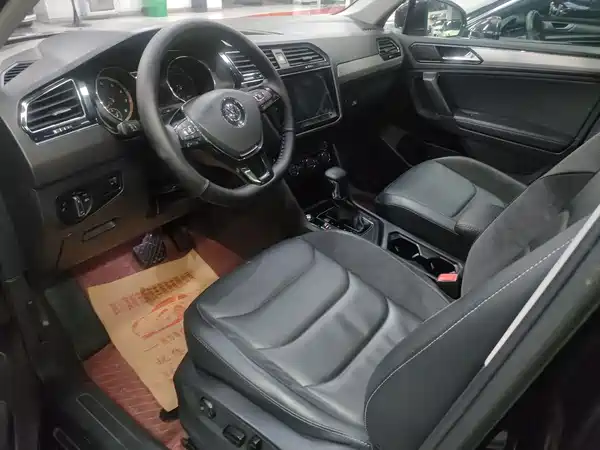 Volkswagen Tiguan L 2020