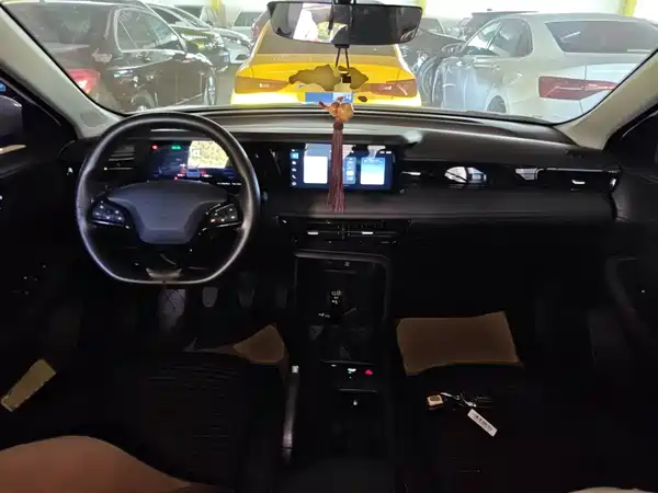 Roewe i5 2023