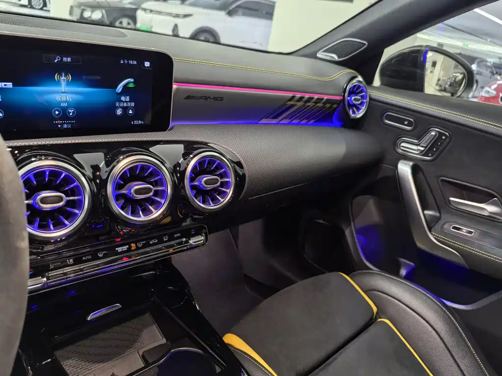 Mercedes-Benz CLA AMG 2020 — фото 9