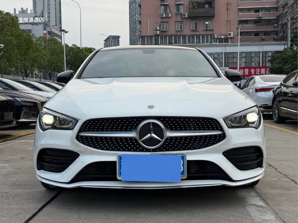 Mercedes-Benz CLA 2022