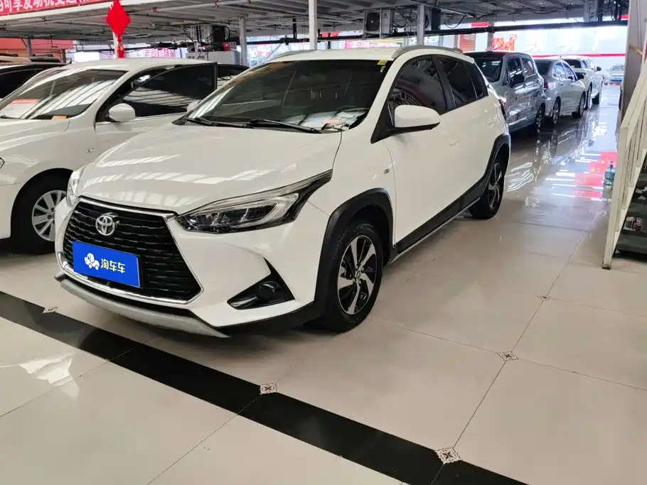 Toyota Yaris L 2020