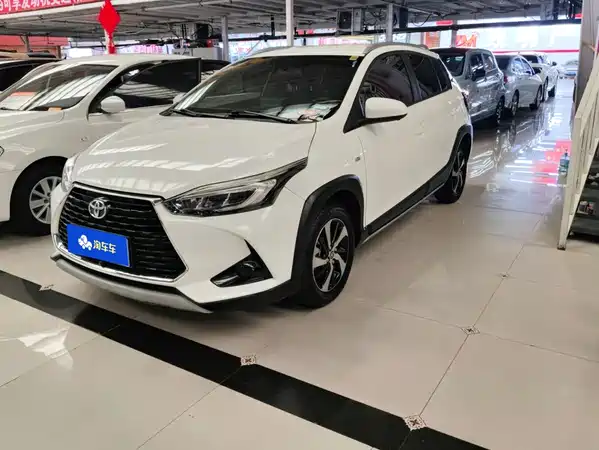 Toyota Yaris L 2020