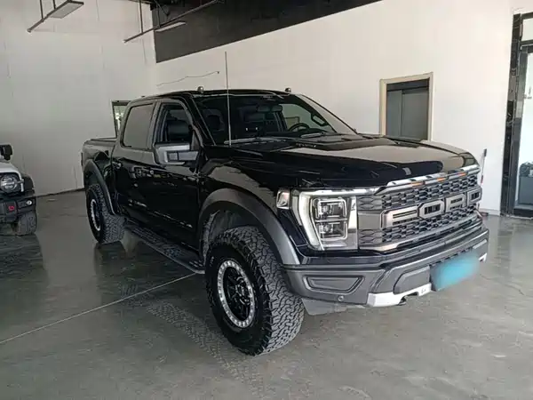 Ford F-150 Raptor 2025