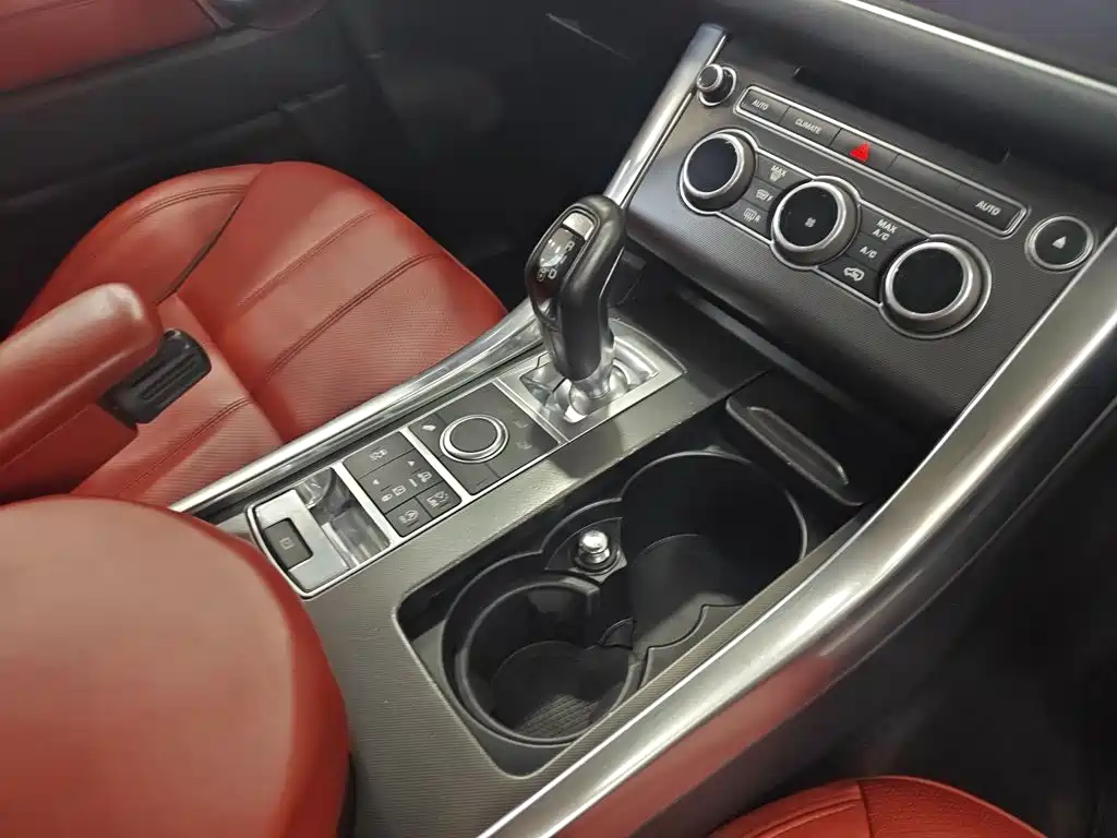 Land Rover Sport 2017 — фото 16