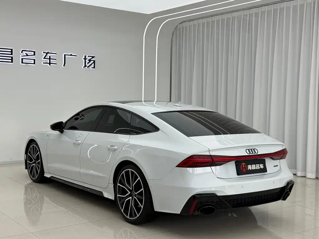 Audi A7 2022 — фото 7