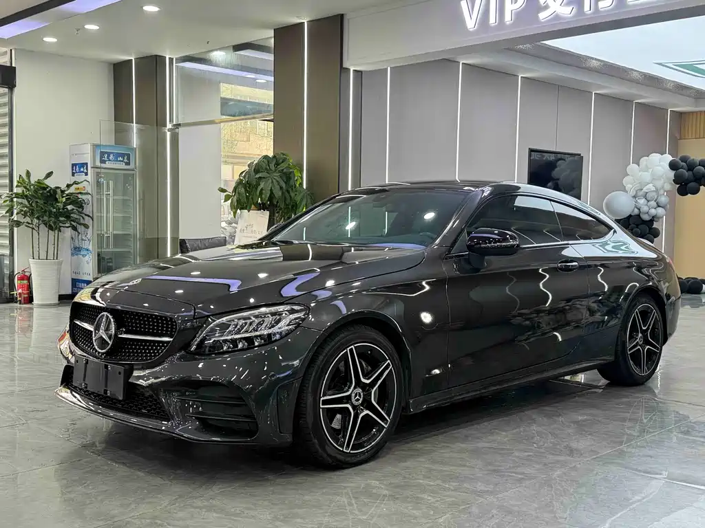Mercedes-Benz C-Class 2022 — фото 1