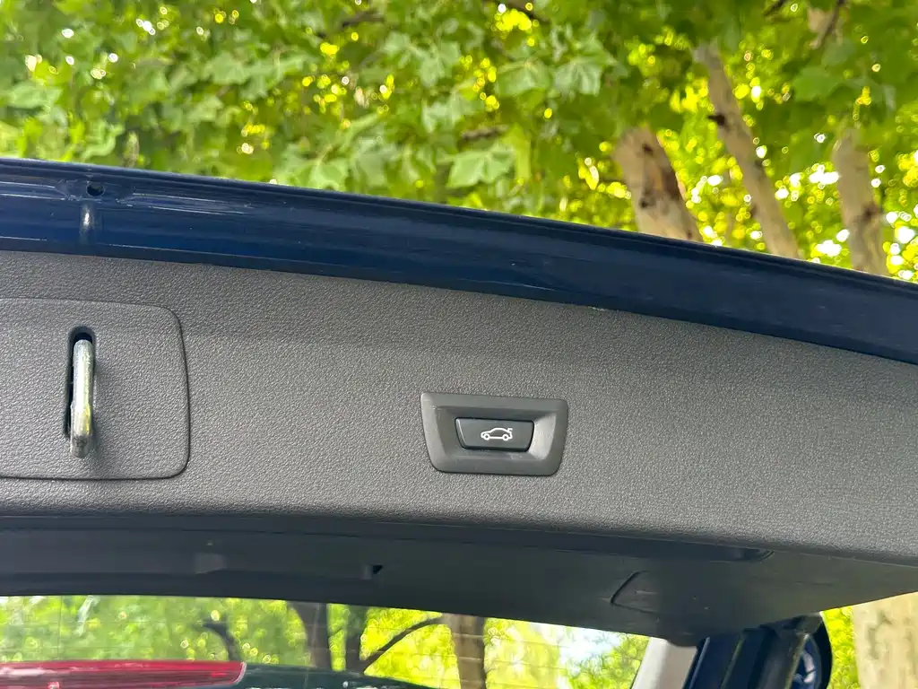 BMW X1 2017 — фото 16