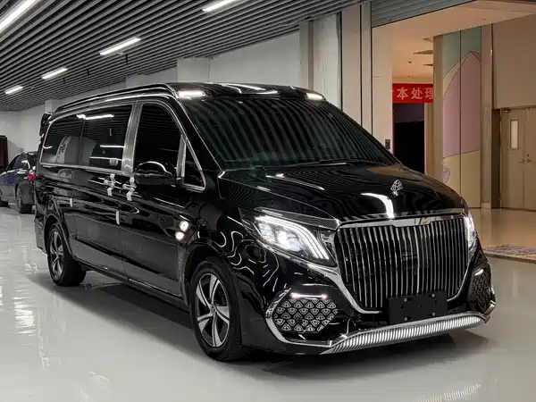 Mercedes-Benz Vito 2024