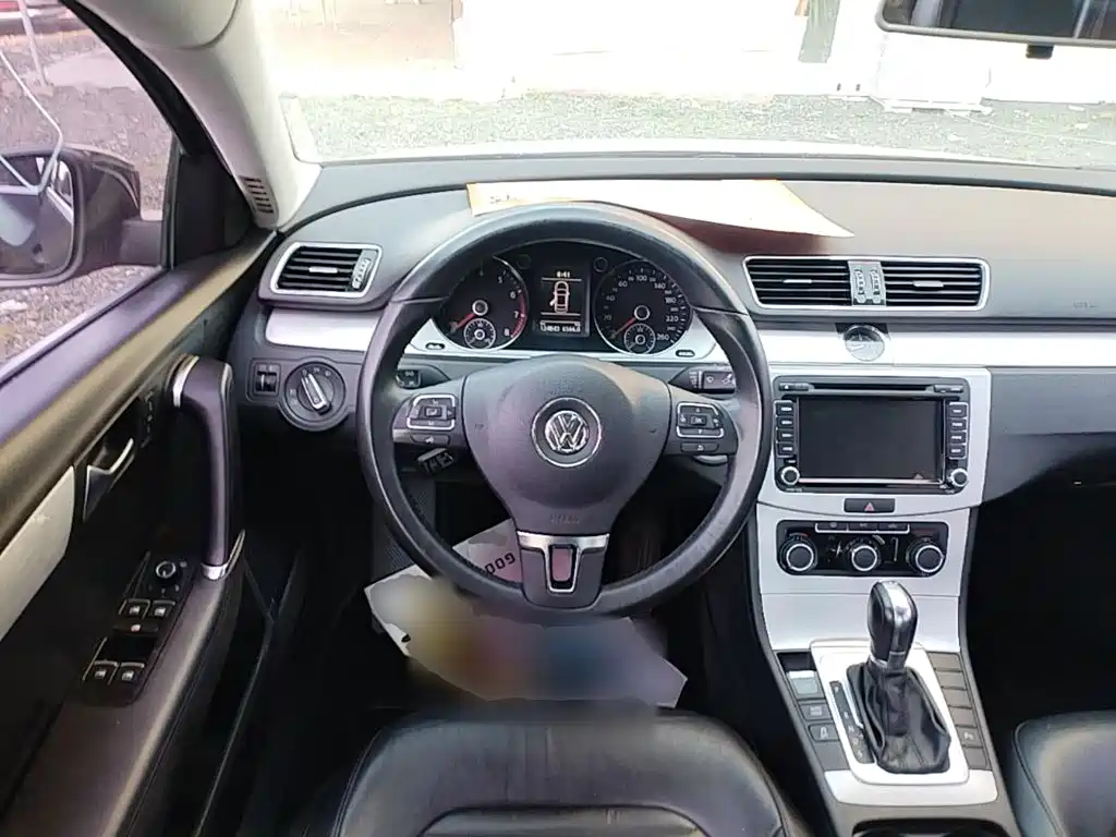 Volkswagen Magotan 2016