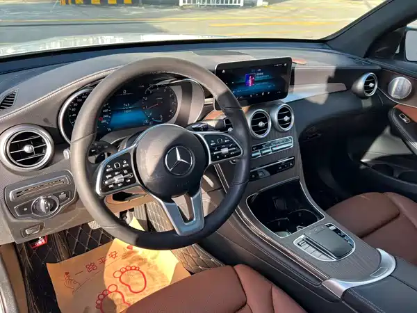 Mercedes-Benz GLC 2020