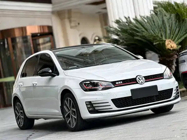 Volkswagen Golf 2016