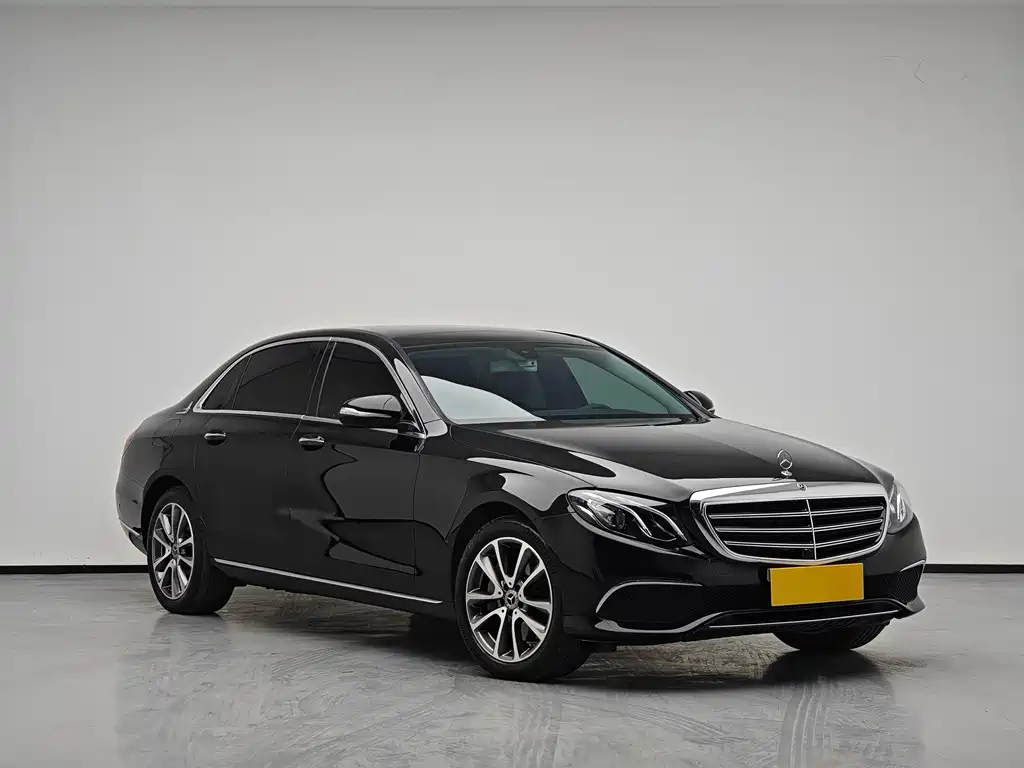 Mercedes-Benz E-Class 2019 — фото 3