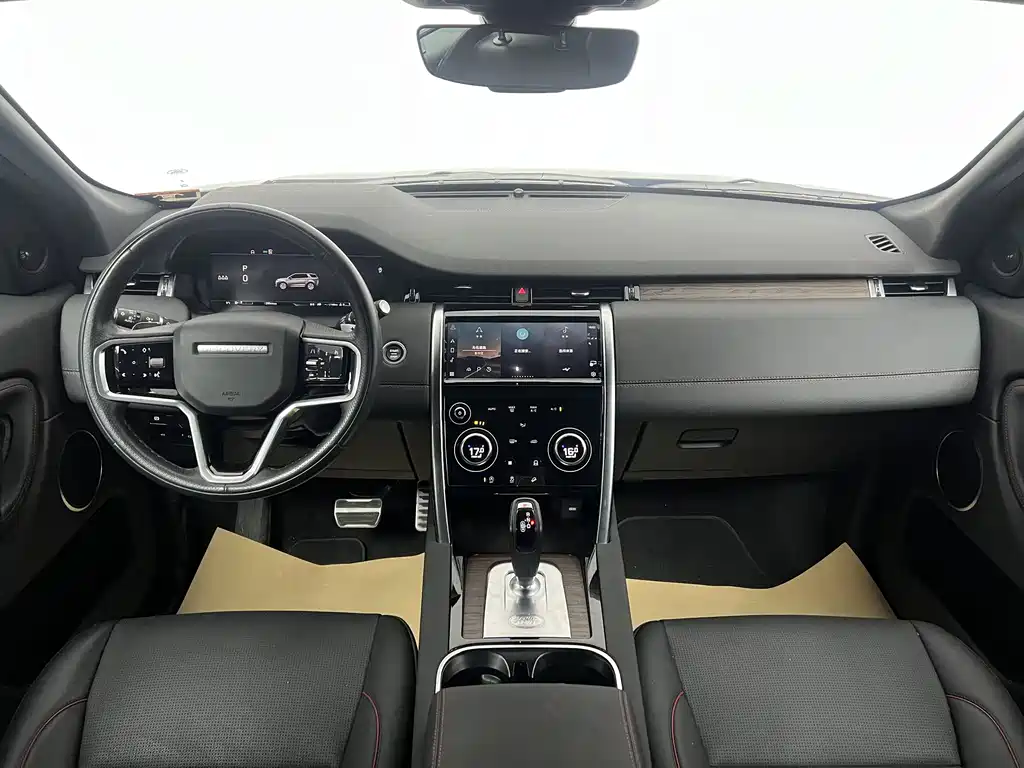 Land Rover Discovery Sport 2023 — фото 3