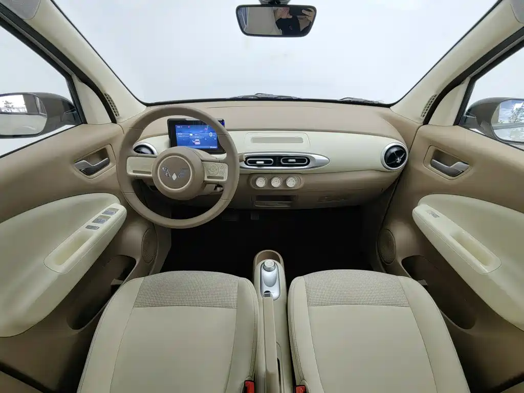 Wuling Hongguang MINIEV 2025