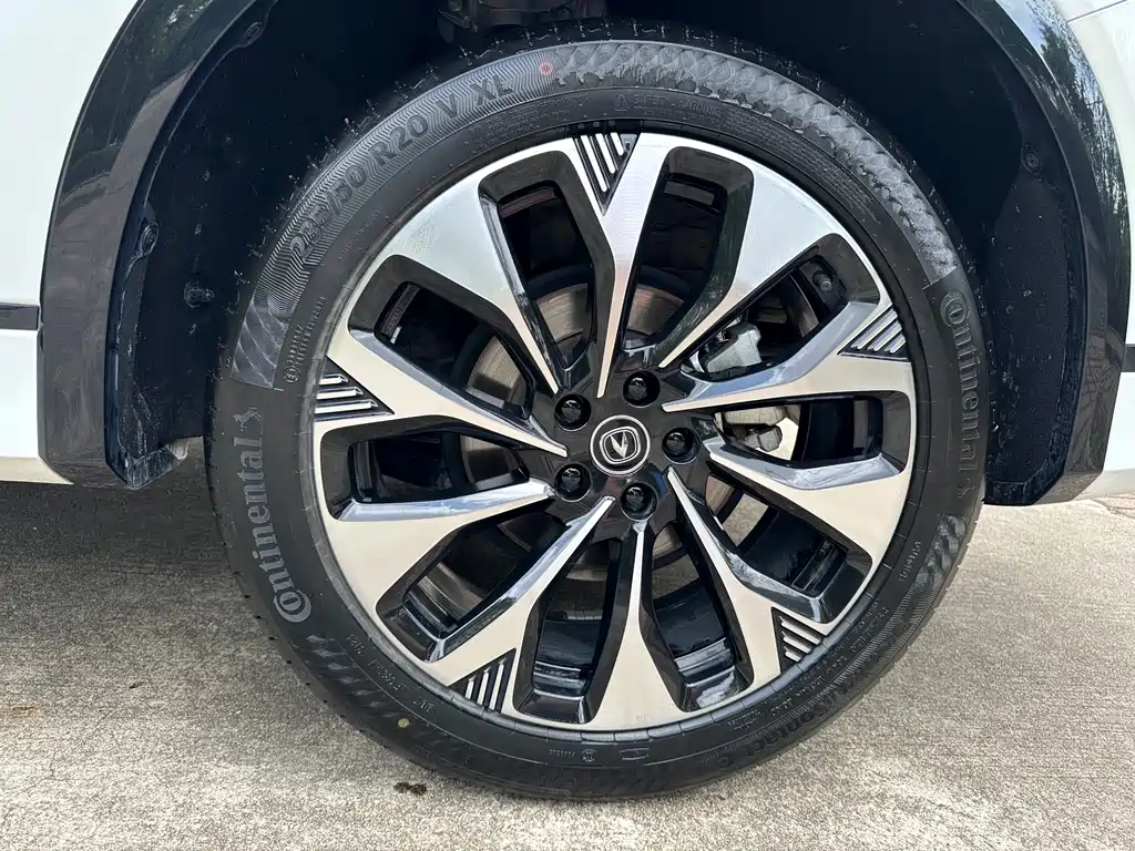 Changan CS75 PLUS 2025 — фото 42