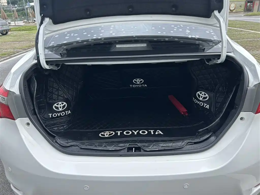 Toyota Corolla 2019 — фото 16