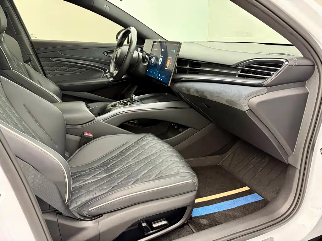 BYD Seal 2023 — фото 15