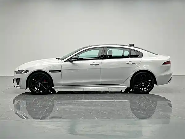 Jaguar XEL 2025