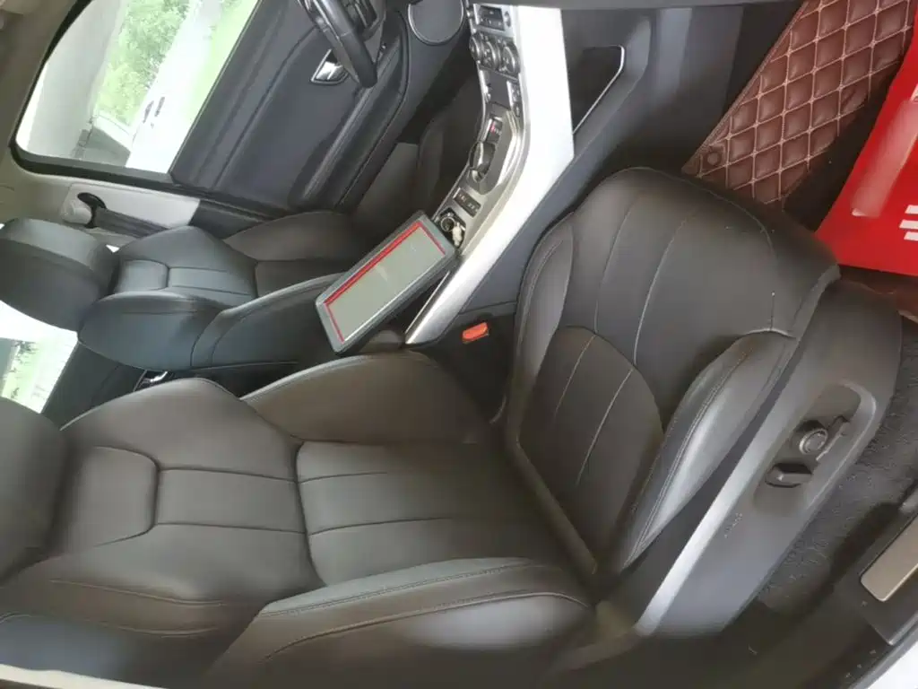 Land Rover Range Rover Evoque 2018 — фото 25