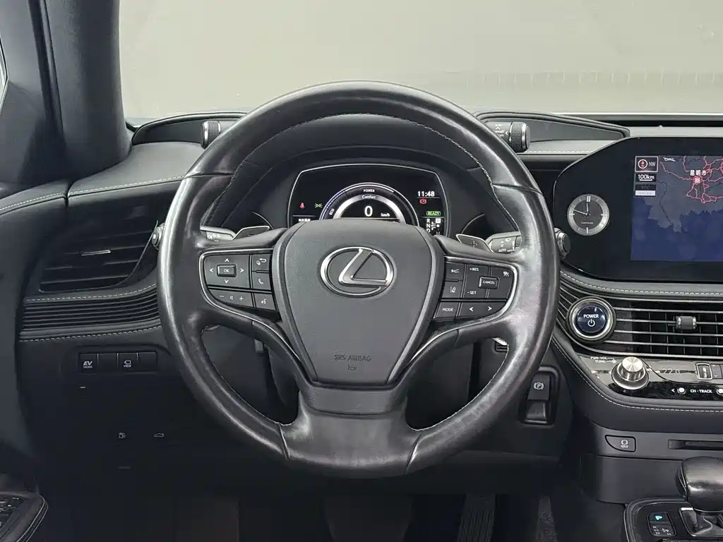 Lexus LS 2021 — фото 14