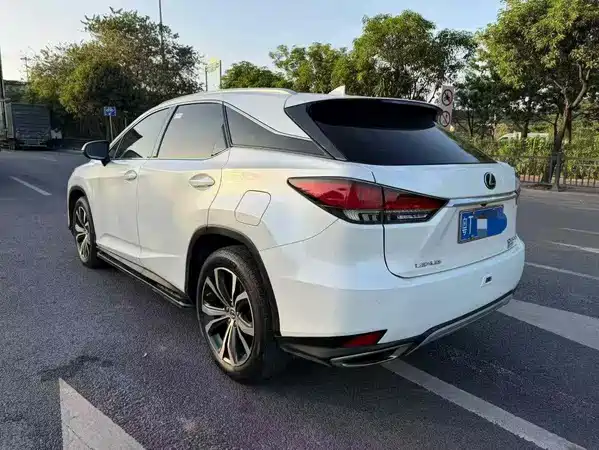 Lexus RX 2020