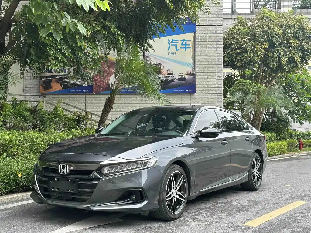 Honda Accord 2022 — фото 1
