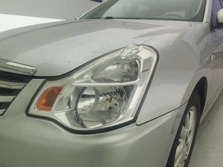 Nissan Sylphy 2015
