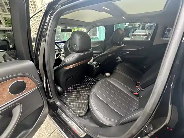 Mercedes-Benz E-Class 2020