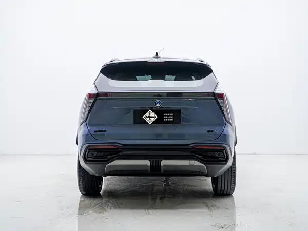 Geely Boyue L 2024