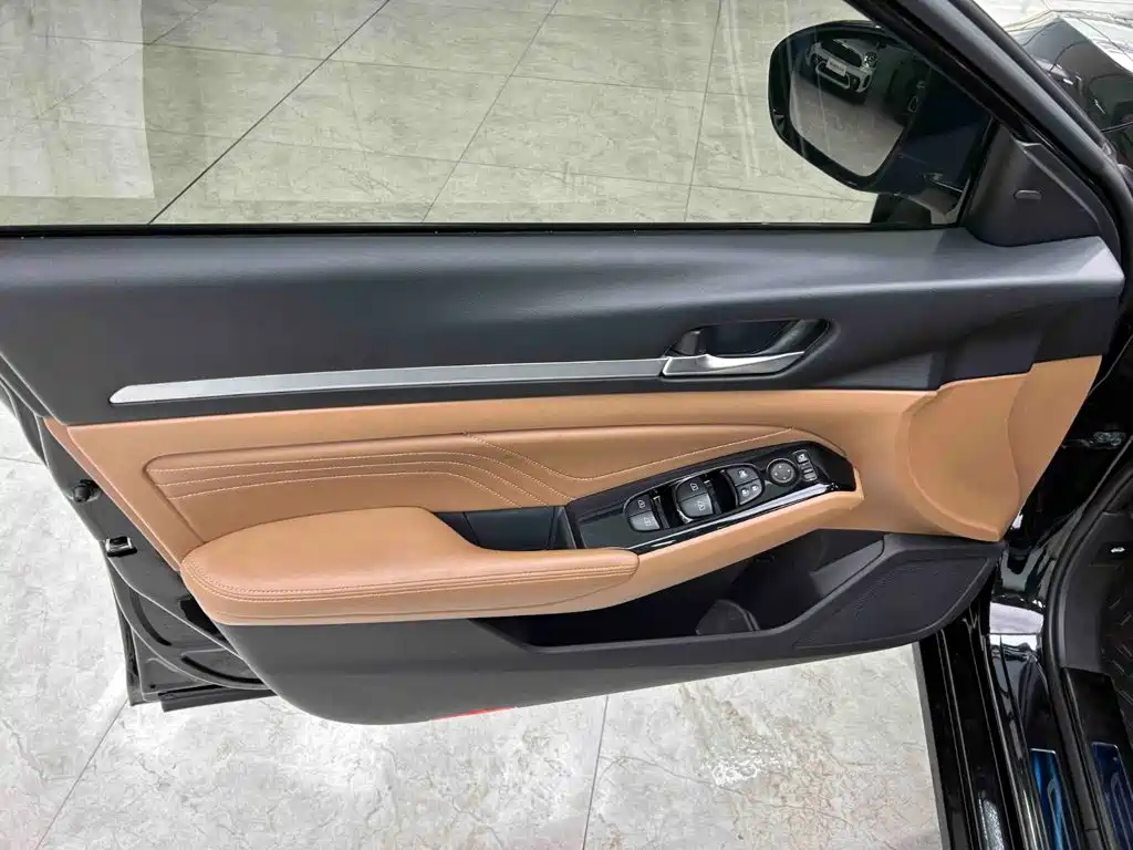Nissan Teana 2023 — фото 10