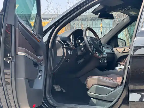 Mercedes-Benz GL-Class 2015