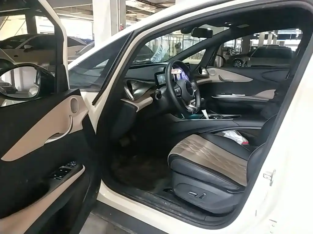 BYD Dolphin 2023 — фото 16